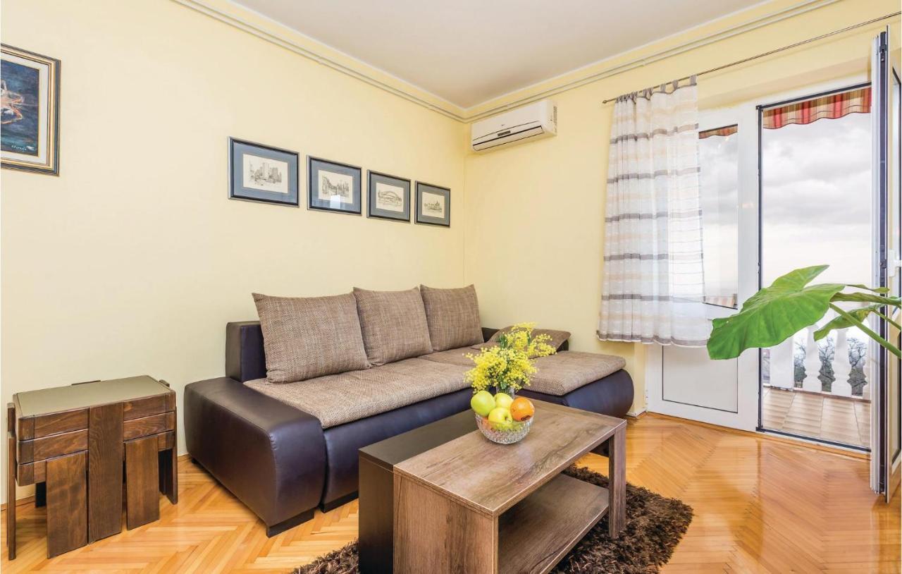 Lovely Apartment In Matulji With Kitchen Eksteriør bilde